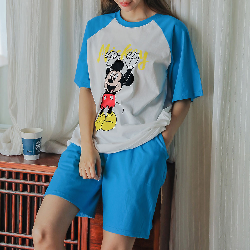 (디즈니정품) 매달린 미키 투피스 여성 여름파자마 잠옷 홈웨어 상하세트